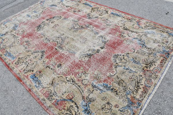 6.5 ft. x 9.4 ft. Vintage Turkish Rug TR39656 Image 4