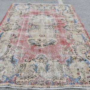 6.5 ft. x 9.4 ft. Vintage Turkish Rug TR39656 Image 1