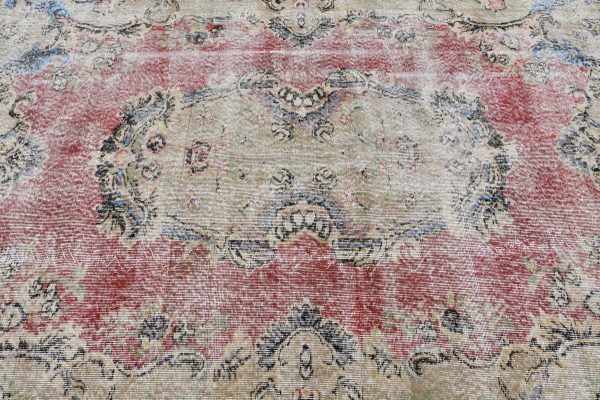 6.5 ft. x 9.4 ft. Vintage Turkish Rug TR39656 Image 5