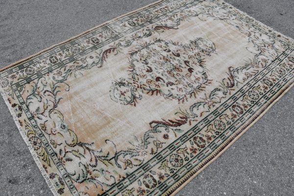 4.9 ft. x 7.3 ft. Vintage Turkish Rug TR39756 Image 2