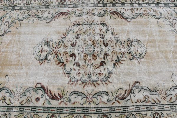4.9 ft. x 7.3 ft. Vintage Turkish Rug TR39756 Image 6