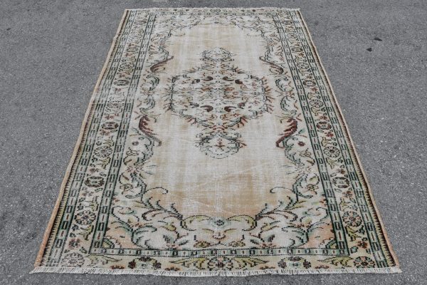 4.9 ft. x 7.3 ft. Vintage Turkish Rug TR39756 Image 1