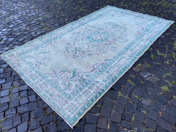 5.7 ft. x 9.9 ft. Vintage Turkish Rug TR43636 Image 1