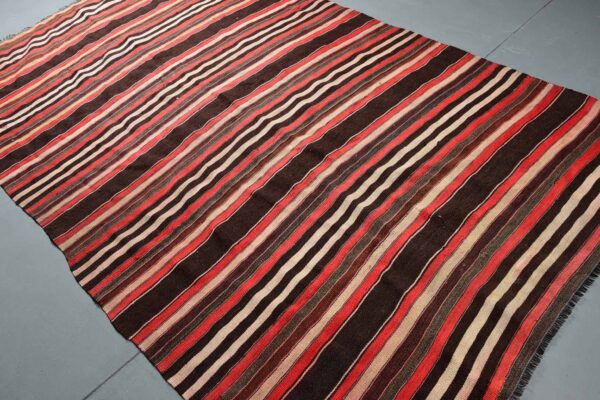 6 ft. x 9.9 ft. Vintage Kilim Rug TR57562 Image 4