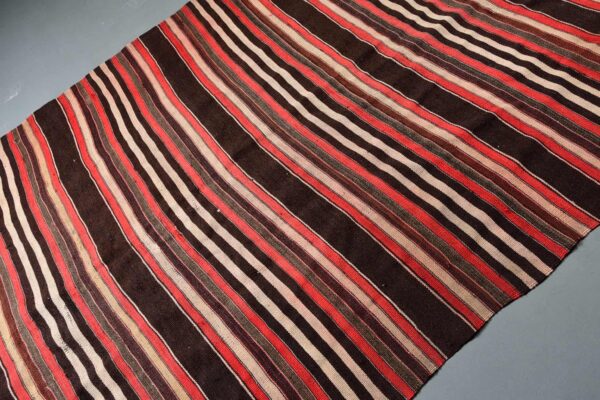 6 ft. x 9.9 ft. Vintage Kilim Rug TR57562 Image 5