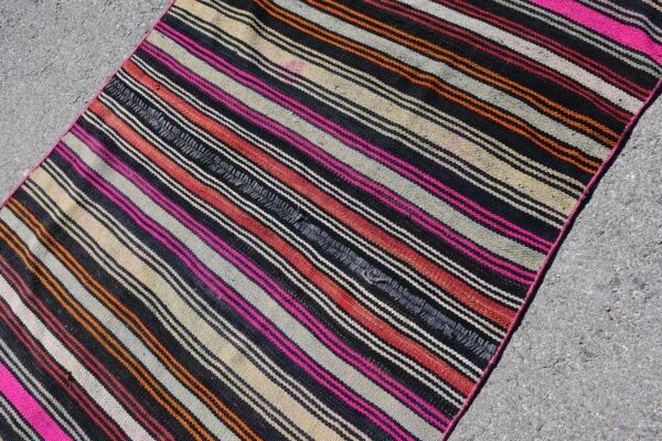 3.3 ft. x 5.1 ft. Vintage Kilim Rug TR57652 Image 5