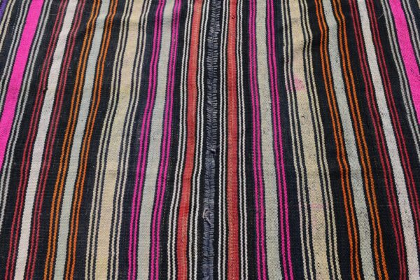 3.3 ft. x 5.1 ft. Vintage Kilim Rug TR57652 Image 6