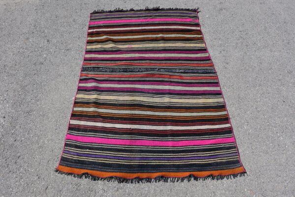 3.3 ft. x 5.1 ft. Vintage Kilim Rug TR57652 Image 1