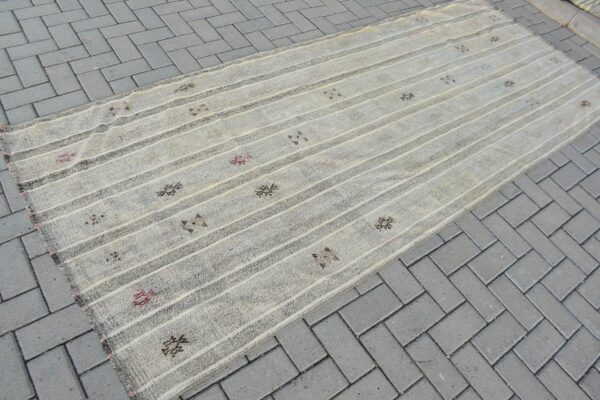 3.9 ft. x 9.5 ft. Vintage Kilim Rug TR58292 Image 2