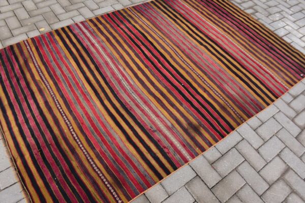 5.2 ft. x 7.6 ft. Vintage Kilim Rug TR58382 Image 2