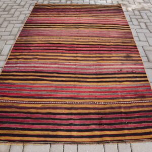 5.2 ft. x 7.6 ft. Vintage Kilim Rug TR58382 Image 1