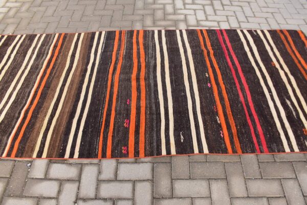 3.9 ft. x 9.3 ft. Vintage Kilim Rug TR58402 Image 3