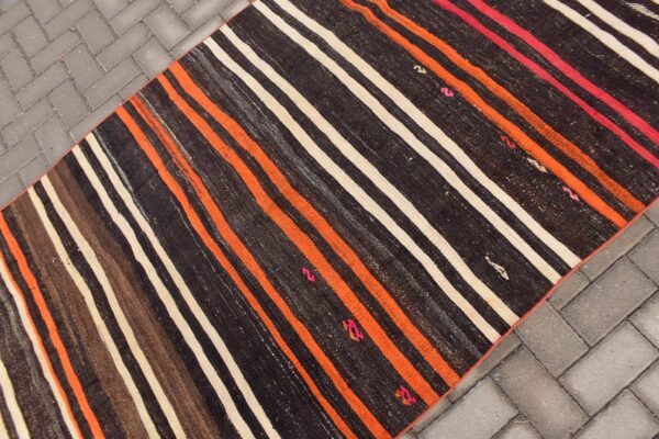 3.9 ft. x 9.3 ft. Vintage Kilim Rug TR58402 Image 5