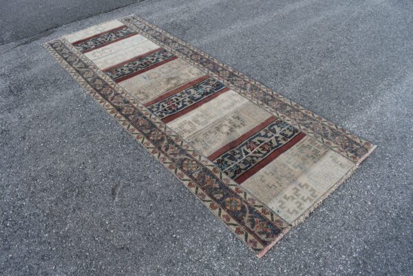 3.2 ft. x 8.6 ft. Vintage Patchwork Rug TR21334 Image 2
