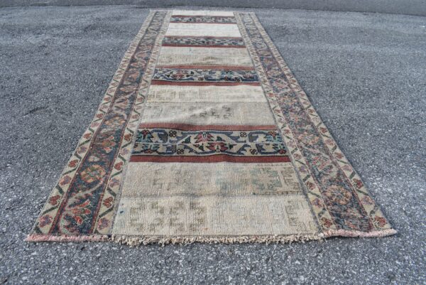 3.2 ft. x 8.6 ft. Vintage Patchwork Rug TR21334 Image 4