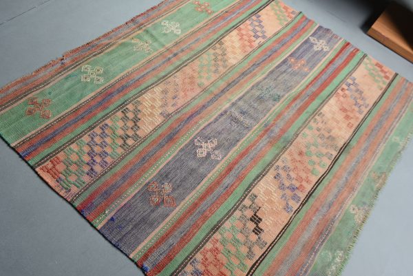 5.2 ft. x 5.9 ft. Vintage Kilim Rug TR58672 Image 4