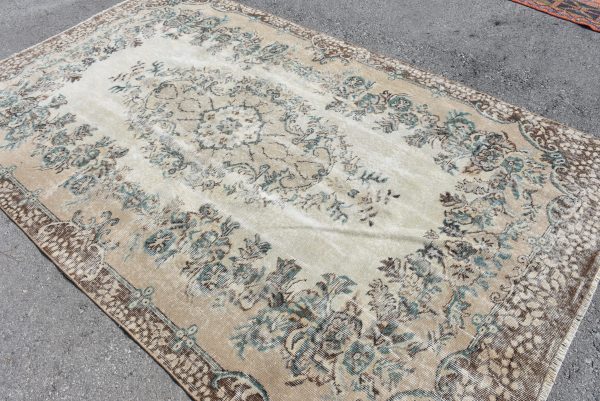 5.5 ft. x 9.2 ft. Vintage Turkish Rug TR90216 Image 4