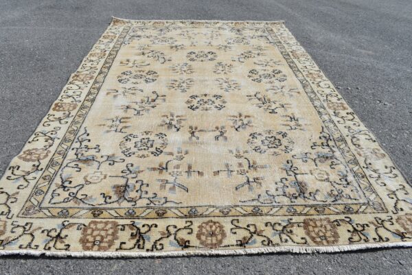 5.1 ft. x 8 ft. Vintage Turkish Rug TR92906 Image 4