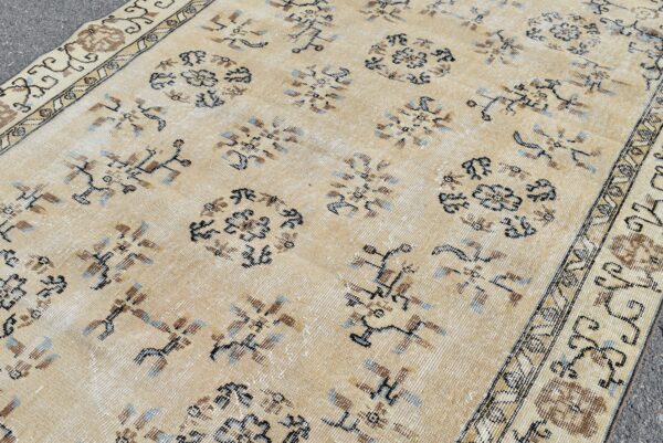 5.1 ft. x 8 ft. Vintage Turkish Rug TR92906 Image 5