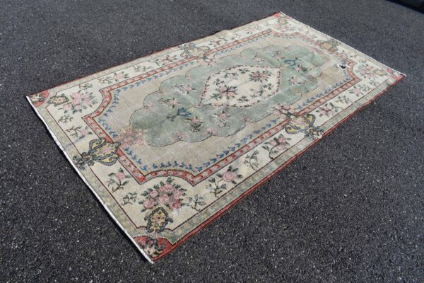 4.6 ft. x 8.5 ft. Vintage Turkish Rug TR94716 Image 3