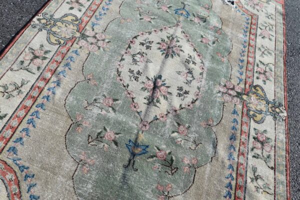 4.6 ft. x 8.5 ft. Vintage Turkish Rug TR94716 Image 5