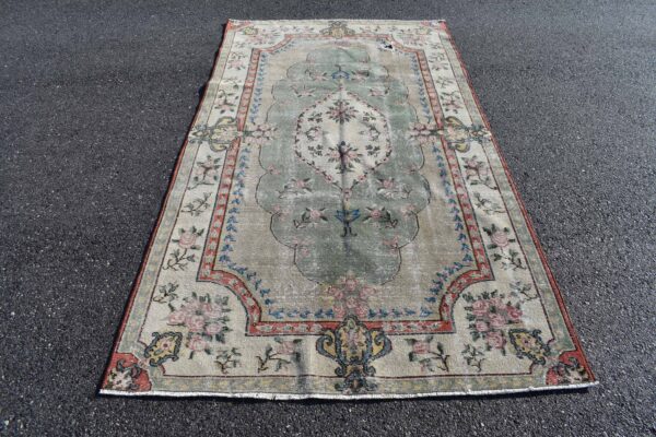 4.6 ft. x 8.5 ft. Vintage Turkish Rug TR94716 Image 1