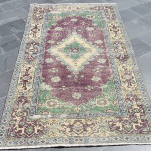 4.1 ft. x 7.7 ft. Vintage Turkish Rug TR98756 Image 1