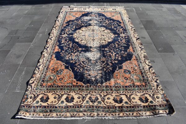 5.4 ft. x 10.2 ft. Vintage Turkish Rug TR00027 Image 3