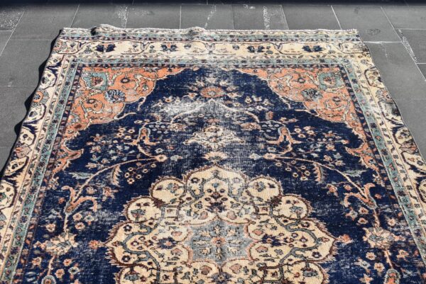 5.4 ft. x 10.2 ft. Vintage Turkish Rug TR00027 Image 4