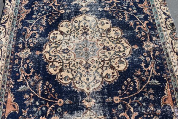 5.4 ft. x 10.2 ft. Vintage Turkish Rug TR00027 Image 5
