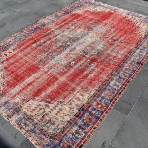 6.3 ft. x 9.5 ft. Vintage Turkish Rug TR00097 Image 1