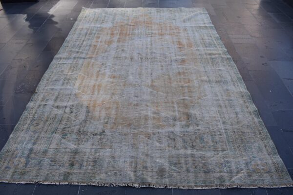 6.8 ft. x 10.4 ft. Vintage Turkish Rug TR00127 Image 2