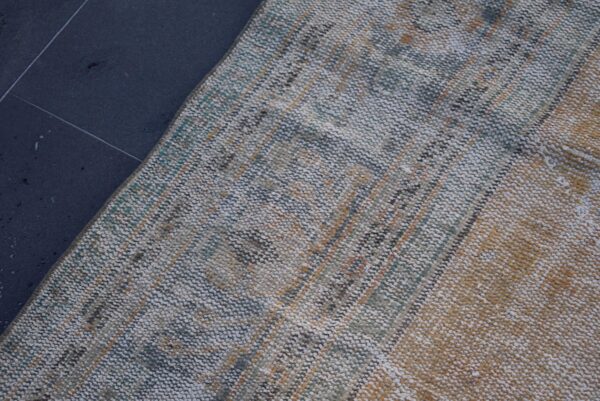 6.8 ft. x 10.4 ft. Vintage Turkish Rug TR00127 Image 6