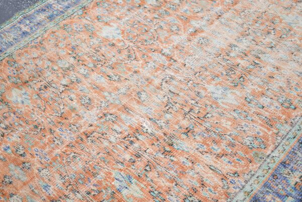 5.8 ft. x 8.5 ft. Vintage Turkish Rug TR00147 Image 5