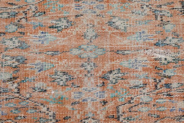 5.8 ft. x 8.5 ft. Vintage Turkish Rug TR00147 Image 6