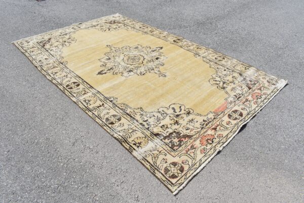 6.3 ft. x 9.8 ft. Vintage Turkish Rug TR00167 Image 3