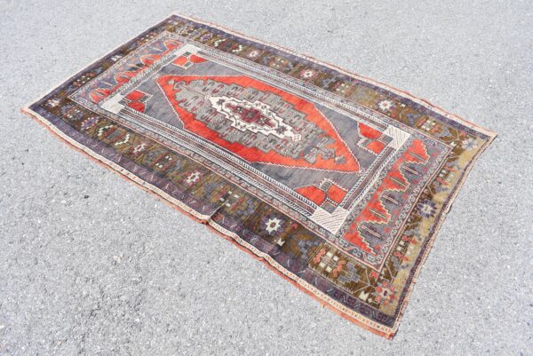 3.8 ft. x 6.5 ft. Vintage Turkish Rug TR00217 Image 3
