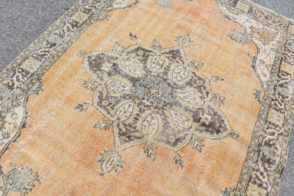 6.1 ft. x 9.4 ft. Vintage Turkish Rug TR00247 Image 4