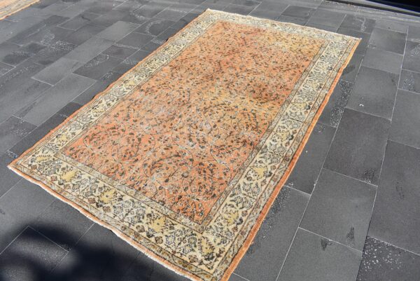 5 ft. x 8.3 ft. Vintage Turkish Rug TR00267 Image 1