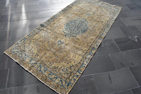 4.1 ft. x 8.4 ft. Vintage Turkish Rug TR00287 Image 1