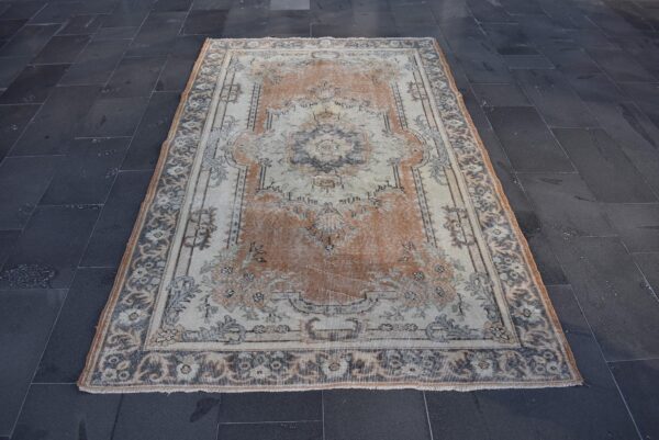 5.1 ft. x 8.3 ft. Vintage Turkish Rug TR00327 Image 2