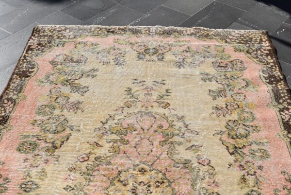 5.7 ft. x 9.7 ft. Vintage Turkish Rug TR00367 Image 4