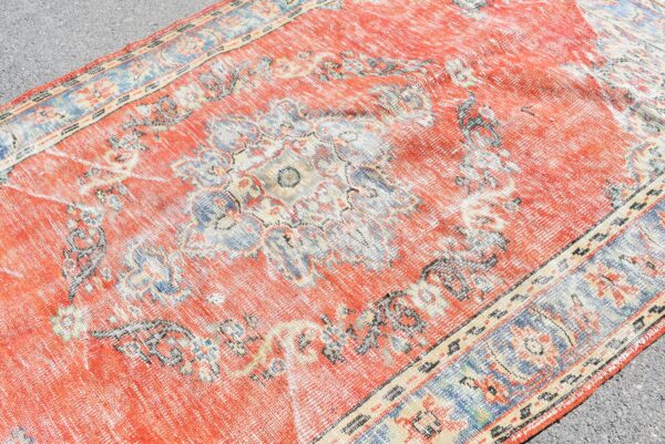 5.1 ft. x 8.1 ft. Vintage Turkish Rug TR00387 Image 5