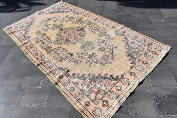 5.2 ft. x 8.8 ft. Vintage Turkish Rug TR00457 Image 3