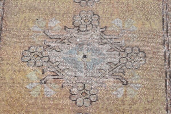 5.9 ft. x 10 ft. Vintage Turkish Rug TR00467 Image 6