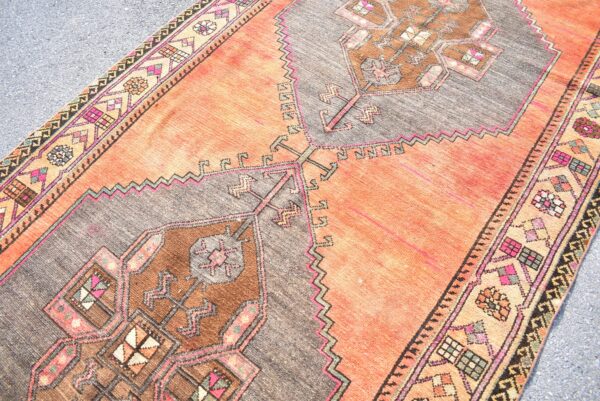 6 ft. x 15.4 ft. Vintage Turkish Rug TR00477 Image 5