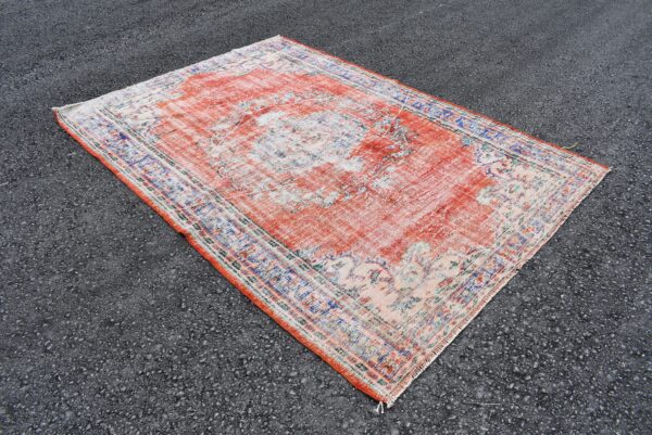 5.7 ft. x 8.1 ft. Vintage Turkish Rug TR00487 Image 3