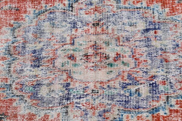 5.7 ft. x 8.1 ft. Vintage Turkish Rug TR00487 Image 5