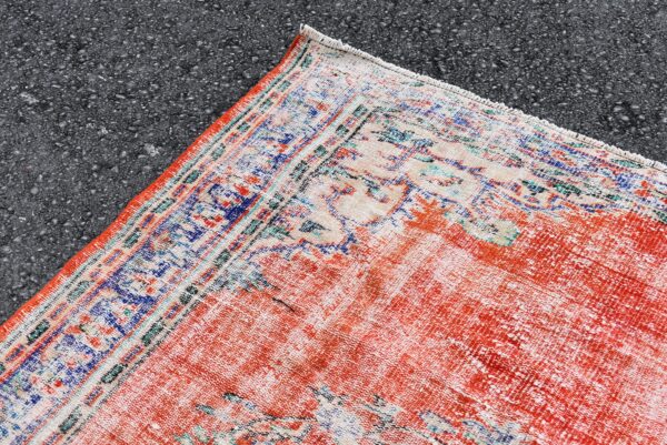 5.7 ft. x 8.1 ft. Vintage Turkish Rug TR00487 Image 6