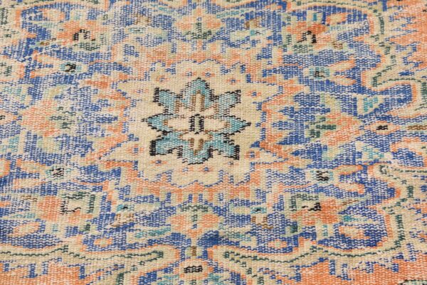 5.7 ft. x 8.6 ft. Vintage Turkish Rug TR00557 Image 6
